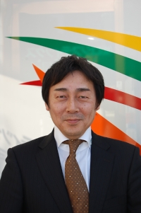 代表取締役社長　赤坂　裕起